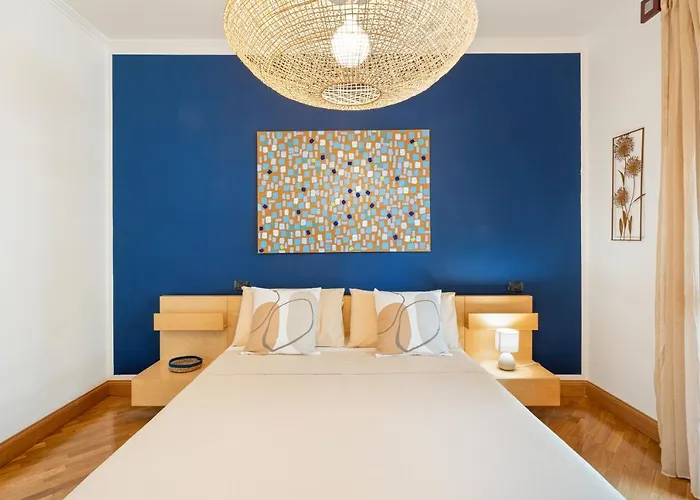 Amsterdam Design + Posto Auto