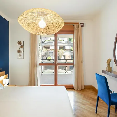 Amsterdam Design + Posto Auto