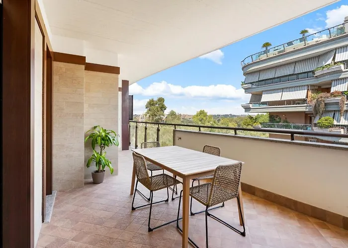 Amsterdam Design + Posto Auto דירה