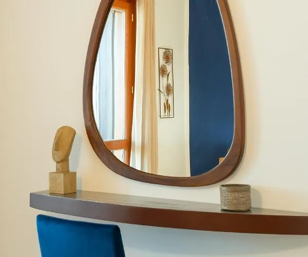 Amsterdam Design + Posto Auto *